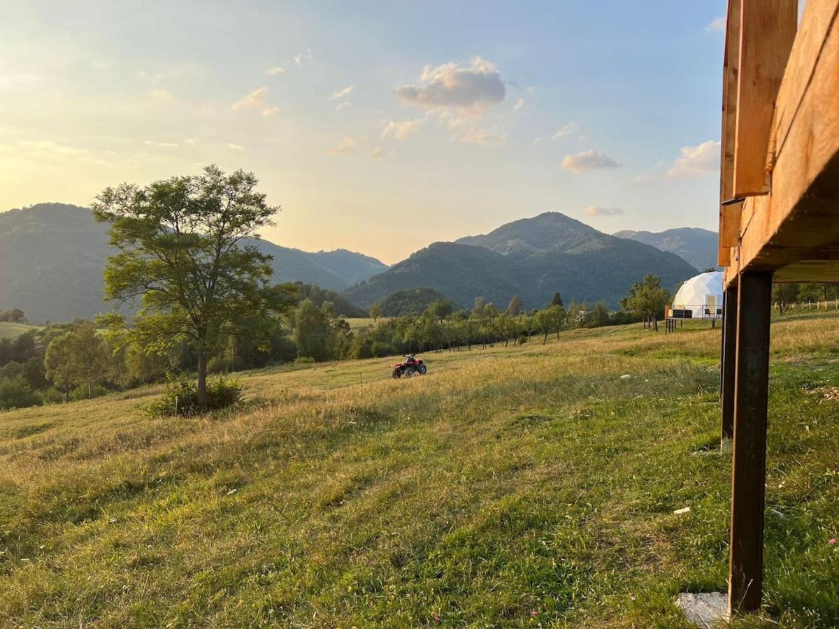 Hotel Tranquil Dome - Manta'S Retreat Glamping Cornereva Esterno foto