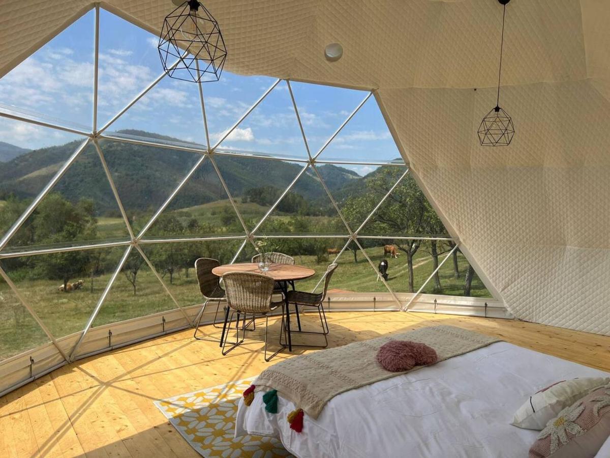 Hotel Tranquil Dome - Manta'S Retreat Glamping Cornereva Esterno foto