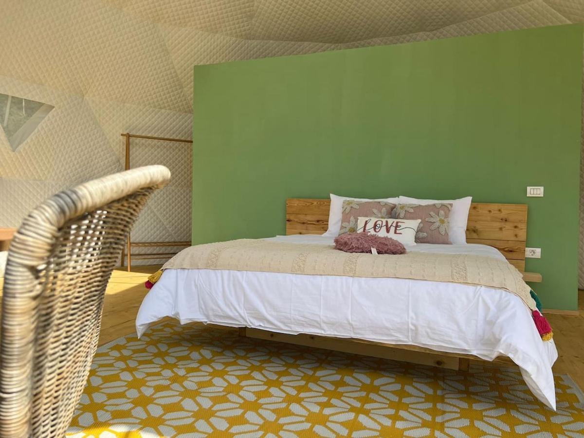 Hotel Tranquil Dome - Manta'S Retreat Glamping Cornereva Esterno foto