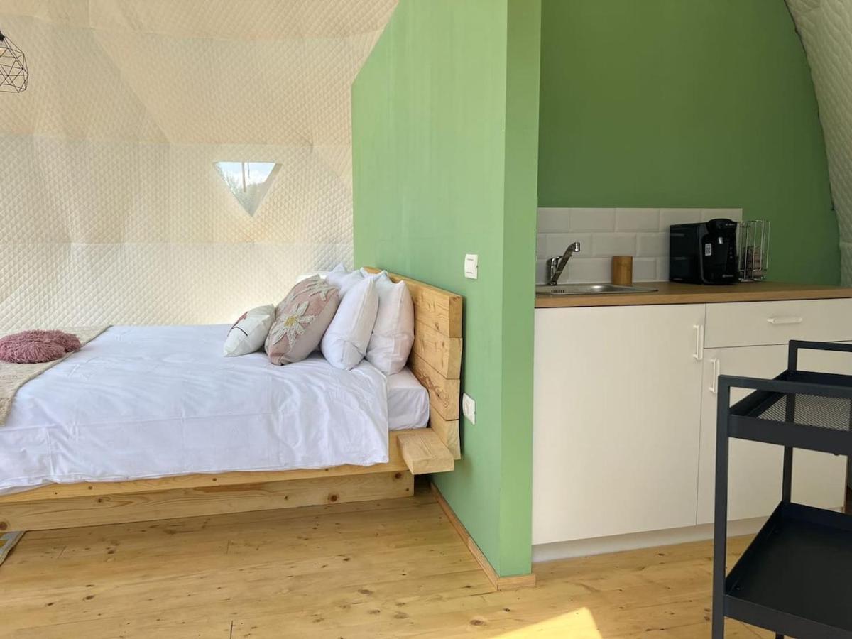 Hotel Tranquil Dome - Manta'S Retreat Glamping Cornereva Esterno foto